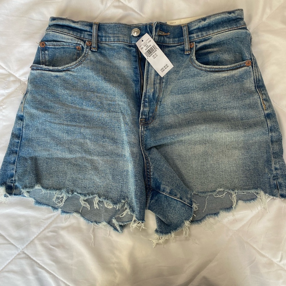American Eagle highest rise 90s boyfriend short